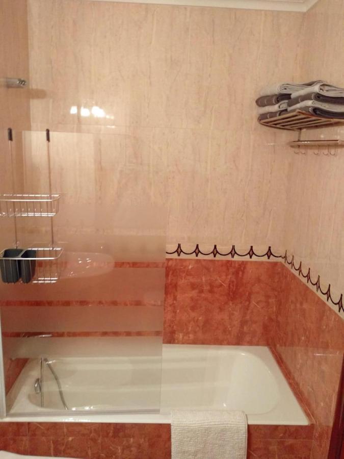 Apartmán Duenas Oviedo Exteriér fotografie
